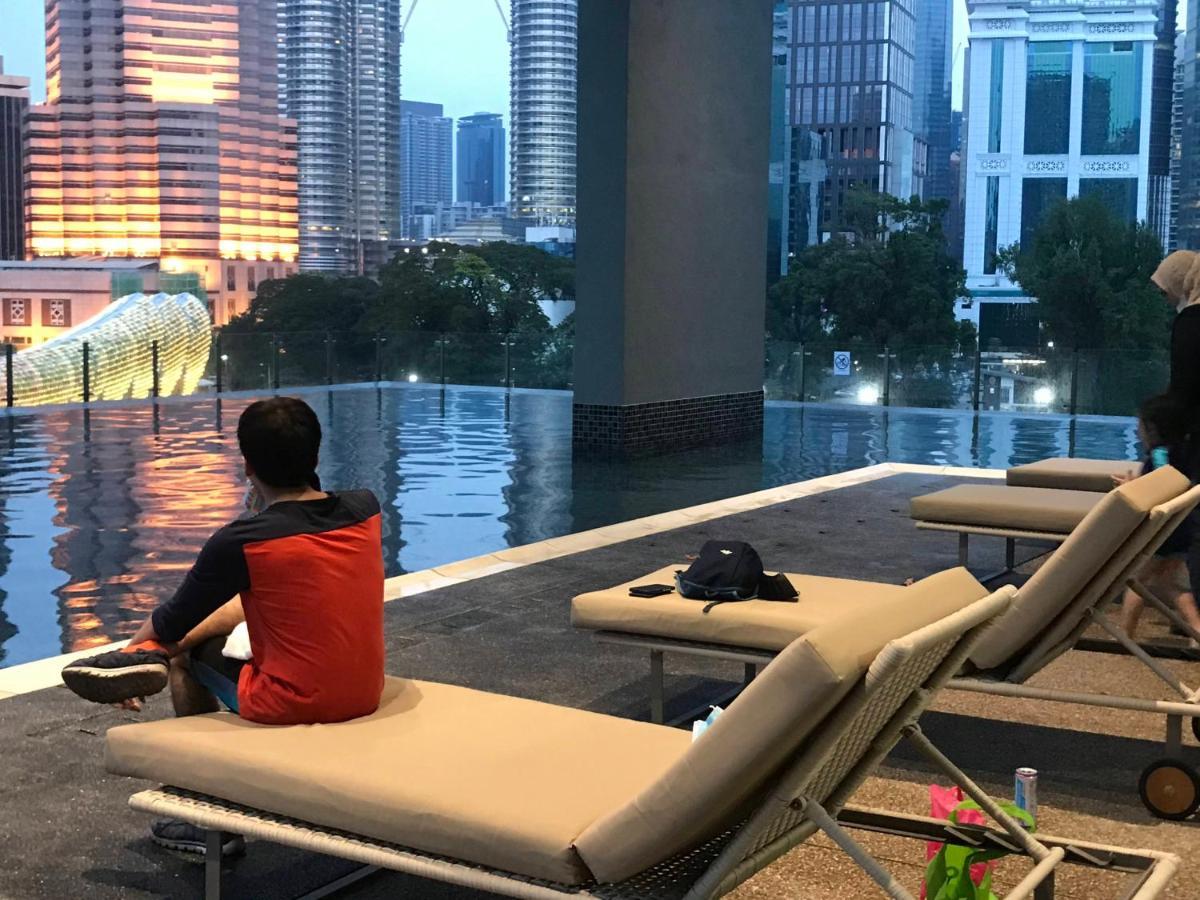 Klcc Legasi Direct View With A Superking Bed At A 3-Bedroom Premium Unit 吉隆坡 外观 照片
